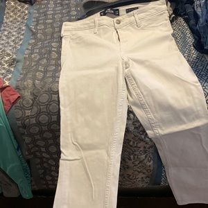White, Hollister skinny jeans